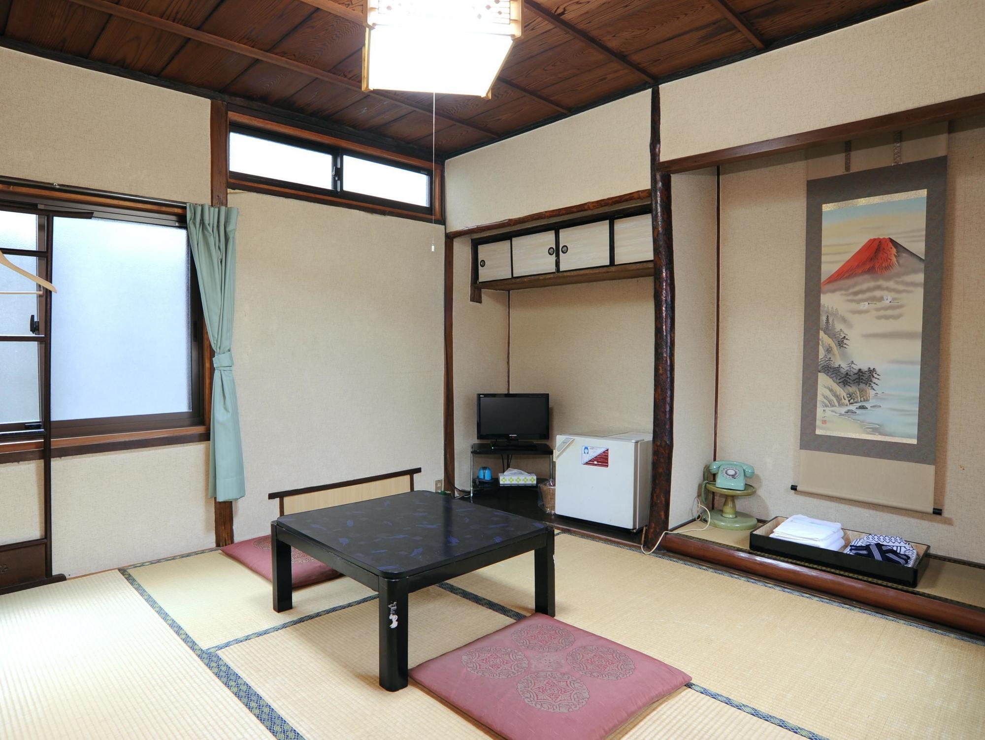Japanese Ryokan Kashima Honkan Фукуока Екстер'єр фото