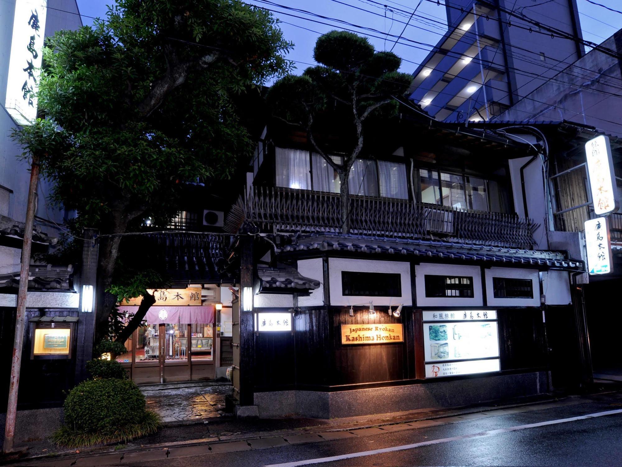 Japanese Ryokan Kashima Honkan Фукуока Екстер'єр фото