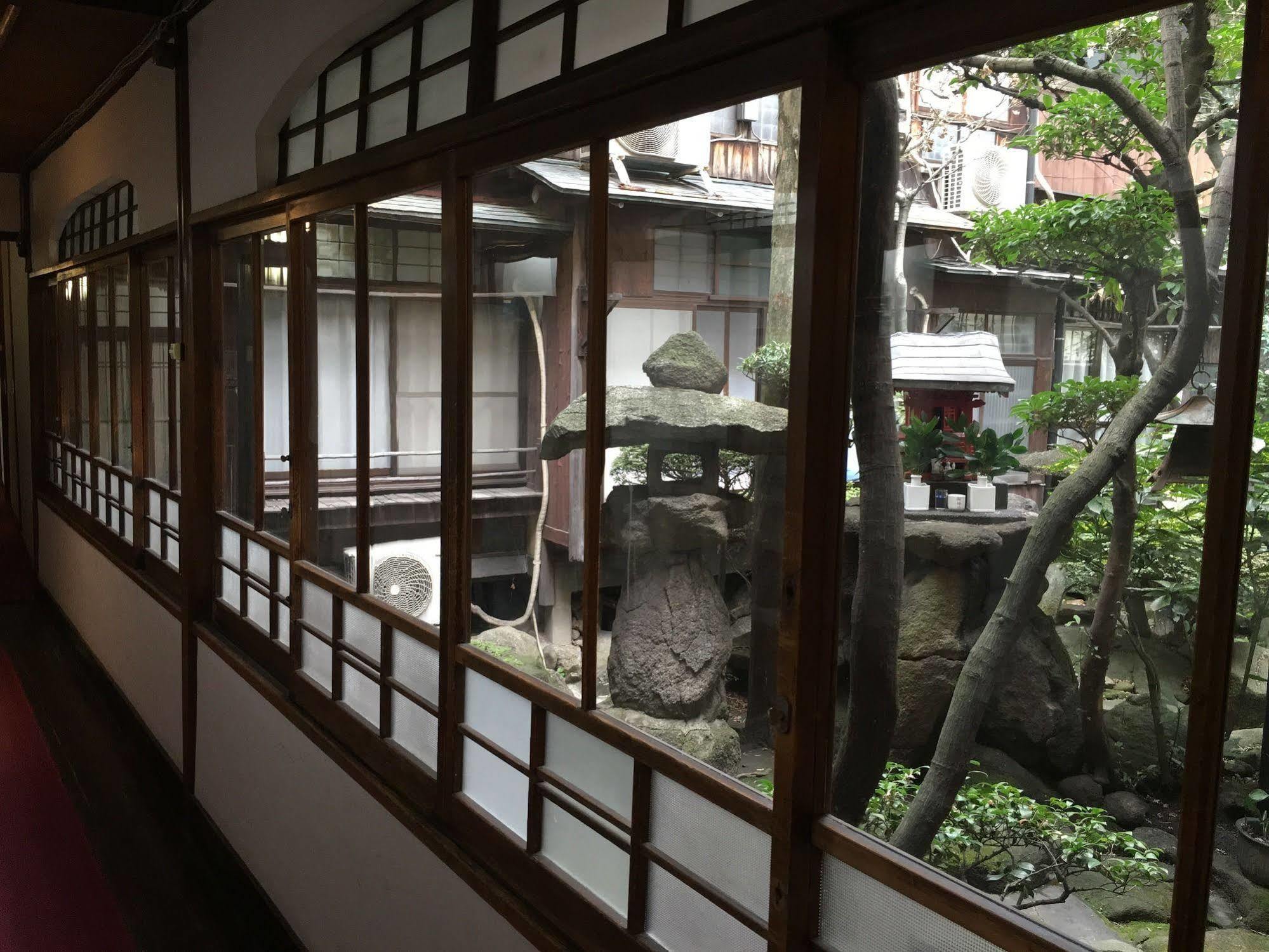 Japanese Ryokan Kashima Honkan Фукуока Екстер'єр фото