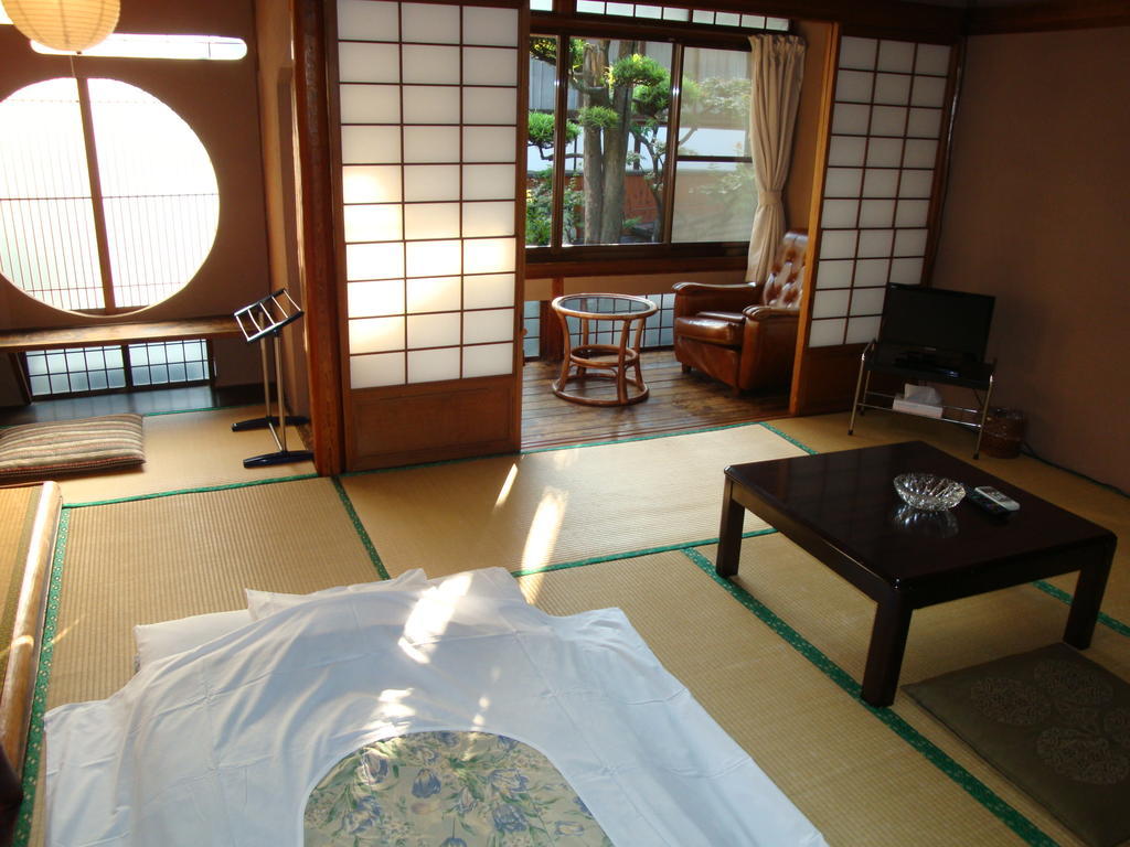 Japanese Ryokan Kashima Honkan Фукуока Екстер'єр фото